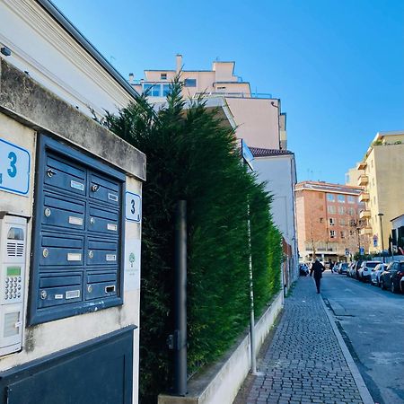 Central Luxury Garden Guest House Местре Екстериор снимка